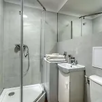 3rooms At Emilii Plater 55 Deluxe In Manhattan *