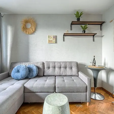3rooms At Emilii Plater 55 Deluxe In Manhattan Warsaw
